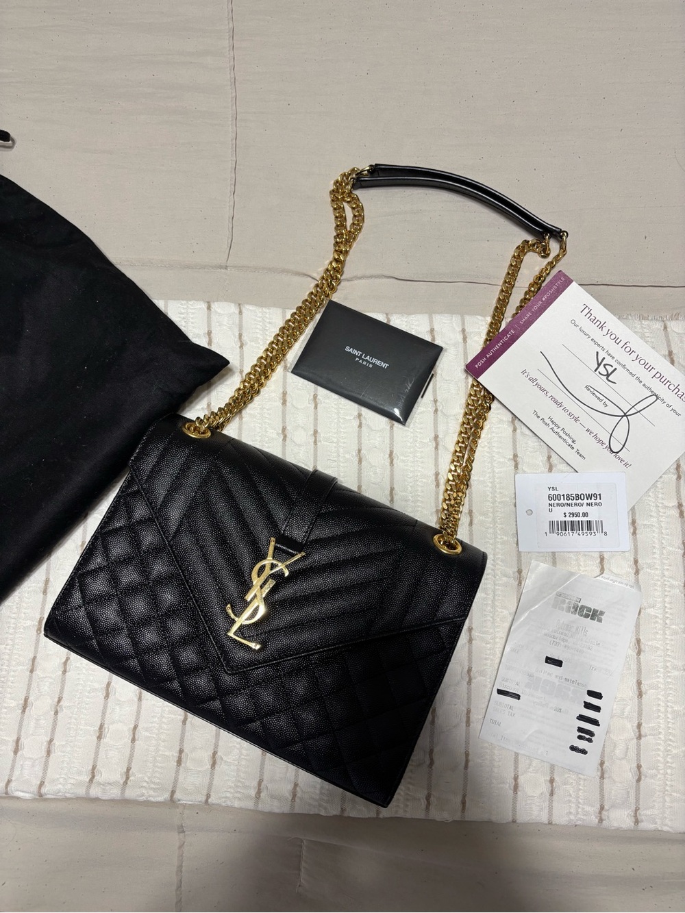 Like NEW YSL Medium Envelope Quilted Flap Bag In Black - Picture 2 of 16